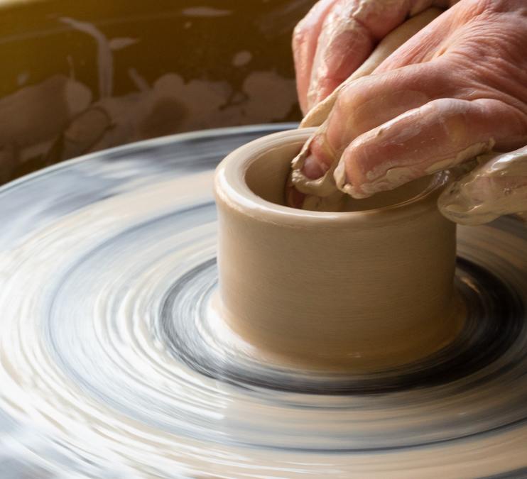 Beginning Ceramic Wheel Throwing (14+)